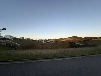Lote/Terreno à venda, 429m² no Casa de Pedra, Volta Redonda