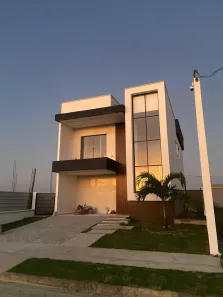 Casa com 3 Quartos à venda, 200m² no Industrial, Camaçari