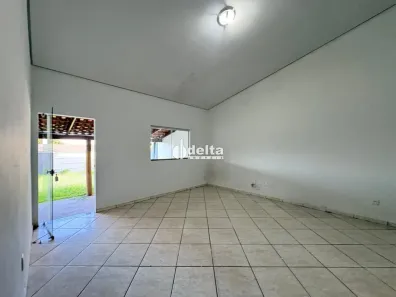 Casa com 2 Quartos à venda, 134m² no Alto Umuarama, Uberlândia