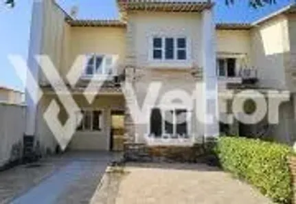 Casa de Condomínio com 4 Quartos à venda, 147m² no Sapiranga-Coité, Fortaleza