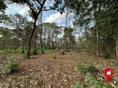 Lote/Terreno à venda, 2700m² no , Brumadinho