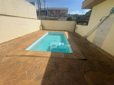 Casa com 3 Quartos para venda ou aluguel, 190m² no Loteamento Parque Itacolomy, Mogi Guaçu