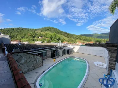 Casa com 4 Quartos à venda, 115m² no Forquilhas, São José