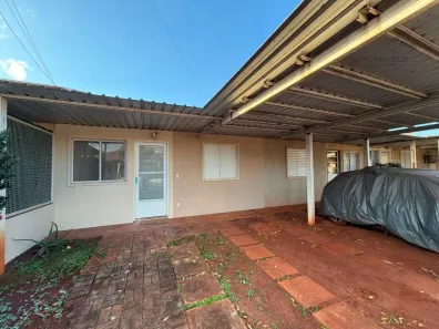 Casa de Condomínio com 2 Quartos para alugar, 50m² no Jardim Parati, Campo Grande