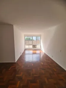 Apartamento com 3 Quartos para alugar, 105m² no Copacabana, Rio de Janeiro