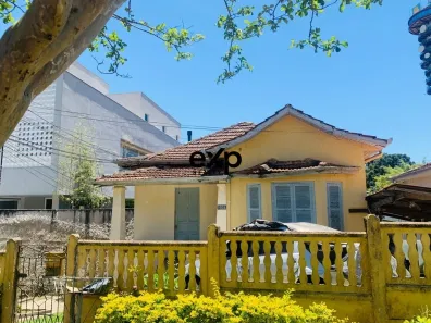 Lote/Terreno à venda, 875m² no Mercês, Curitiba
