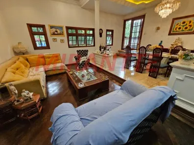 Casa com 3 Quartos à venda, 720m² no Caraguatá, Mairiporã