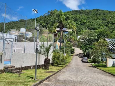 Lote/Terreno à venda, 794m² no Córrego Grande, Florianópolis