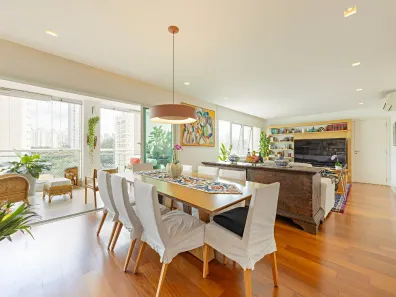 Apartamento com 3 Quartos à venda, 211m² no Pinheiros, São Paulo