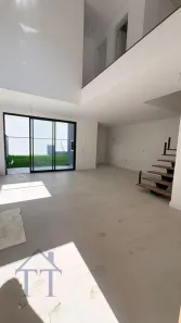 Sobrado com 3 Quartos à venda, 135m² no Glória, Joinville