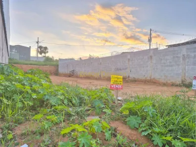 Lote/Terreno à venda, 300m² no Vila Ariene, Pindamonhangaba