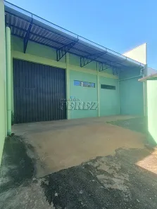 Galpão/Depósito/Armazém para alugar, 350m² no Antares, Londrina