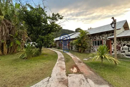 Casa de Condomínio com 2 Quartos para alugar, 70m² no Lagoa da Conceição, Florianópolis