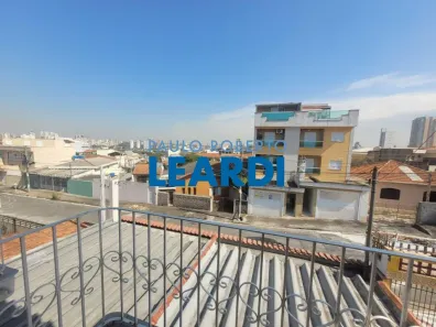 Sobrado com 3 Quartos à venda, 201m² no Vila Scarpelli, Santo André