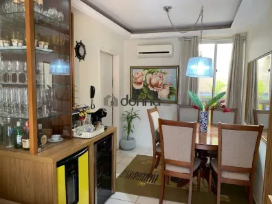 Casa com 2 Quartos à venda, 80m² no Mercês, Uberaba