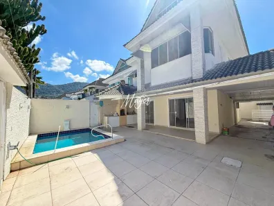 Casa de Condomínio com 4 Quartos para venda ou aluguel, 200m² no Vargem Pequena, Rio de Janeiro