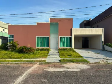 Casa com 4 Quartos para alugar, 300m² no Atalaia, Ananindeua