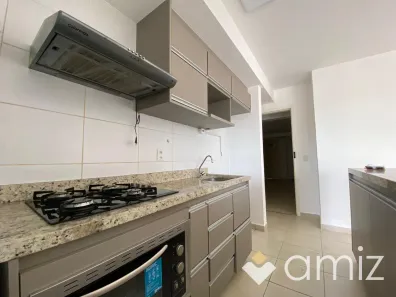 Apartamento com 3 Quartos para alugar, 80m² no São Francisco, Goiânia
