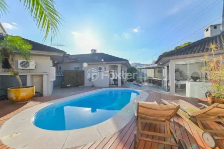 Casa com 3 Quartos à venda, 233m² no Morro do Espelho, São Leopoldo