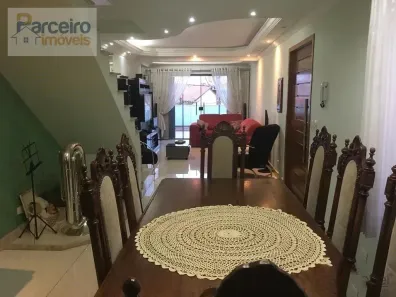 Casa com 3 Quartos à venda, 150m² no Jardim Brasília (Zona Leste), São Paulo