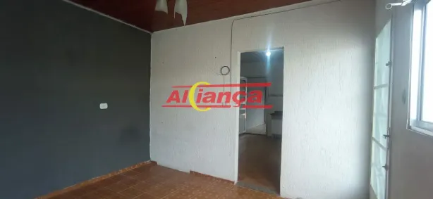 Casa com 2 Quartos para alugar, 60m² no Jardim Santa Terezinha, Guarulhos