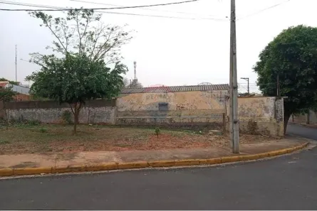 Lote/Terreno à venda, 577m² no Centro, Tupã