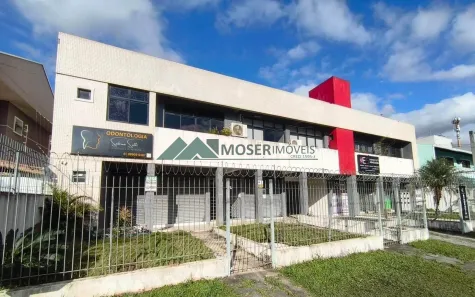 Ponto Comercial para alugar, 34m² no Uberaba, Curitiba
