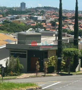 Casa com 3 Quartos à venda, 271m² no Pinheiro, Valinhos