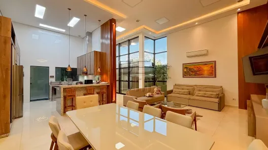 Casa com 4 Quartos à venda, 430m² no Jardim Presidente, Londrina