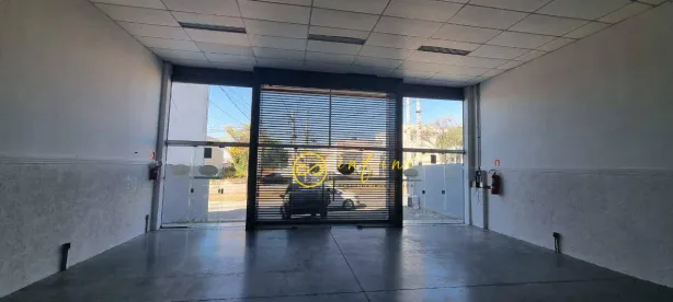 Galpão/Depósito/Armazém para venda ou aluguel, 320m² no Parque Vitória Régia, Sorocaba