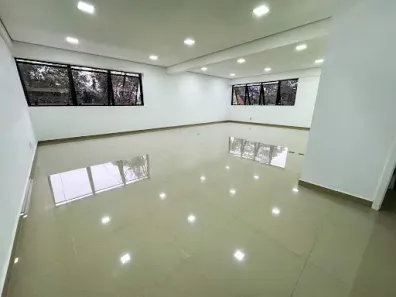 Sala Comercial à venda, 69m² no Jardim São Vicente, Cotia