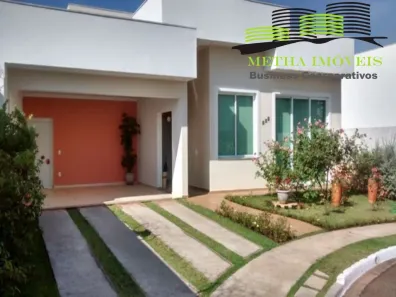 Casa de Condomínio com 4 Quartos à venda, 200m² no Itapeva, Votorantim