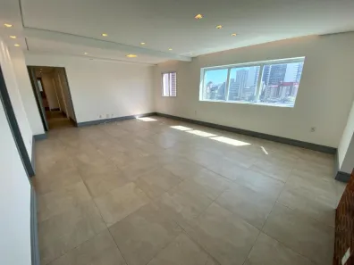 Apartamento com 2 Quartos para alugar, 100m² no Centro, São Paulo