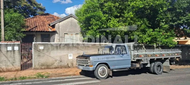 Imóvel Comercial com 2 Quartos à venda, 86m² no Vila Santa Maria (Vila Xavier), Araraquara