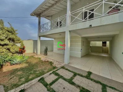Sobrado com 3 Quartos à venda, 250m² no Pinheirinho, Vinhedo