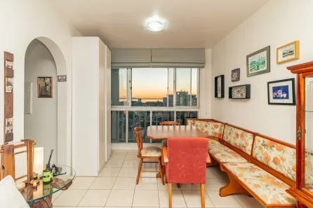 Apartamento com 2 Quartos à venda, 61m² no Cristal, Porto Alegre