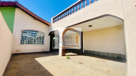 Casa com 2 Quartos para venda ou aluguel, 88m² no Atibaia Jardim, Atibaia