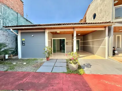 Casa com 3 Quartos à venda, 175m² no Quarenta Horas (Coqueiro), Ananindeua