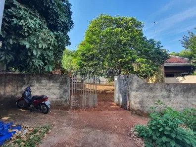 Casa com 2 Quartos à venda, 468m² no Jardim Alvorada, Maringá