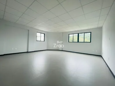 Sala Comercial para alugar, 49m² no Ponta Aguda, Blumenau