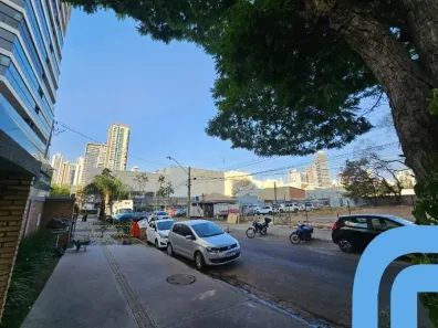 Imóvel Comercial com 4 Quartos à venda, 360m² no Setor Bueno, Goiânia
