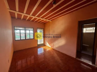 Casa com 3 Quartos para alugar, 150m² no Santa Maria, Contagem