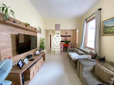 Casa com 2 Quartos à venda, 200m² no Parque Imperial, São Paulo