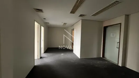 Sala Comercial para alugar, 57m² no Vila Tramontano, São Paulo