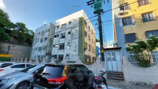 Apartamento com 2 Quartos para alugar, 49m² no Stiep, Salvador