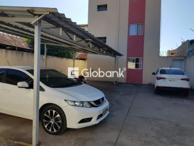 Apartamento com 3 Quartos à venda, 77m² no Santa Rita I, Montes Claros