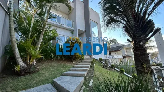Casa de Condomínio com 3 Quartos à venda, 486m² no Residencial Real Park, Arujá