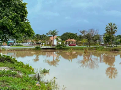 Lote/Terreno à venda, 180m² no Lt Jd Primavera, Aquiraz