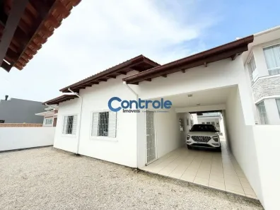 Casa com 3 Quartos à venda, 220m² no Pinheira, Palhoça