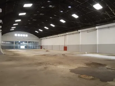 Galpão/Depósito/Armazém para alugar, 2100m² no Penha Circular, Rio de Janeiro